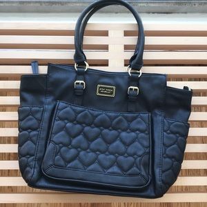 Betsy Johnson Black Shoulder Bag 🌹🌸